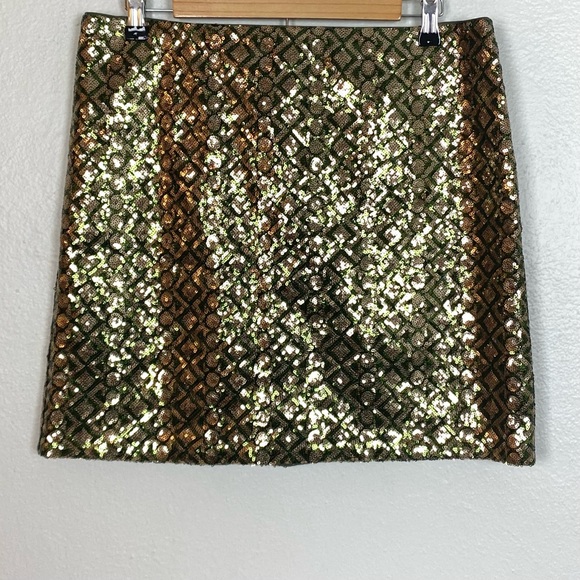 Banana Republic Sequin Skirt - Picture 2 of 8